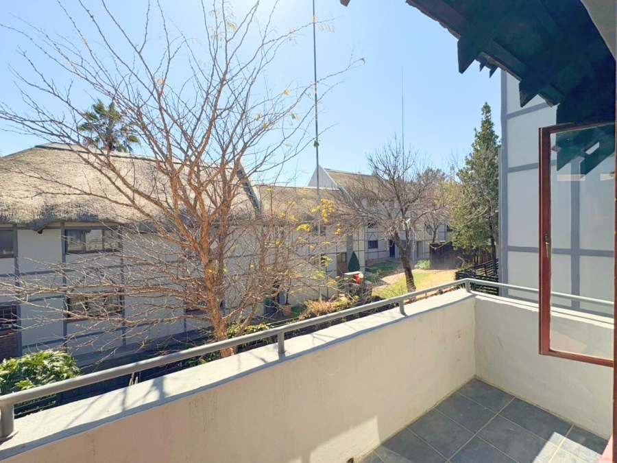 To Let 1 Bedroom Property for Rent in Sunninghill Gauteng