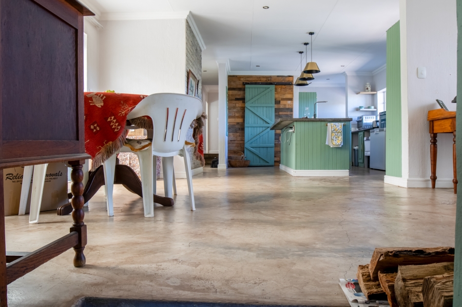 To Let 4 Bedroom Property for Rent in Wilro Park Gauteng