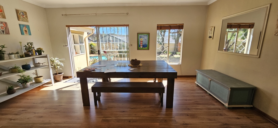 3 Bedroom Property for Sale in New Redruth Gauteng