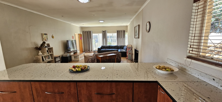 3 Bedroom Property for Sale in New Redruth Gauteng