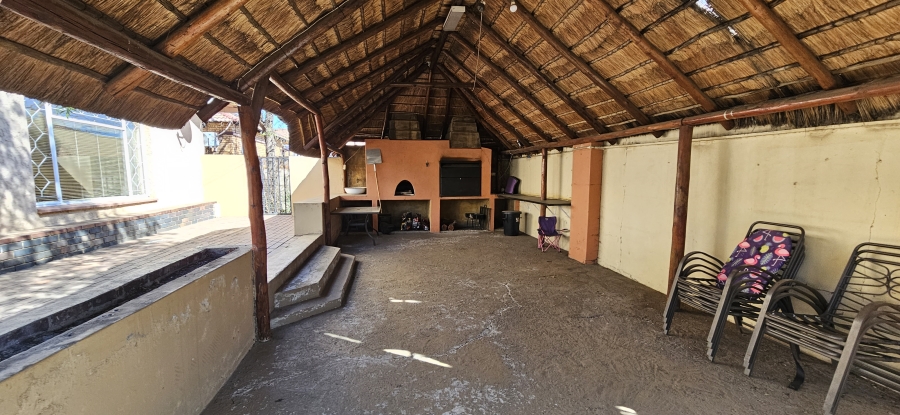 3 Bedroom Property for Sale in New Redruth Gauteng