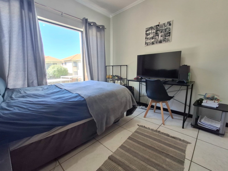 2 Bedroom Property for Sale in Greenstone Hill Gauteng