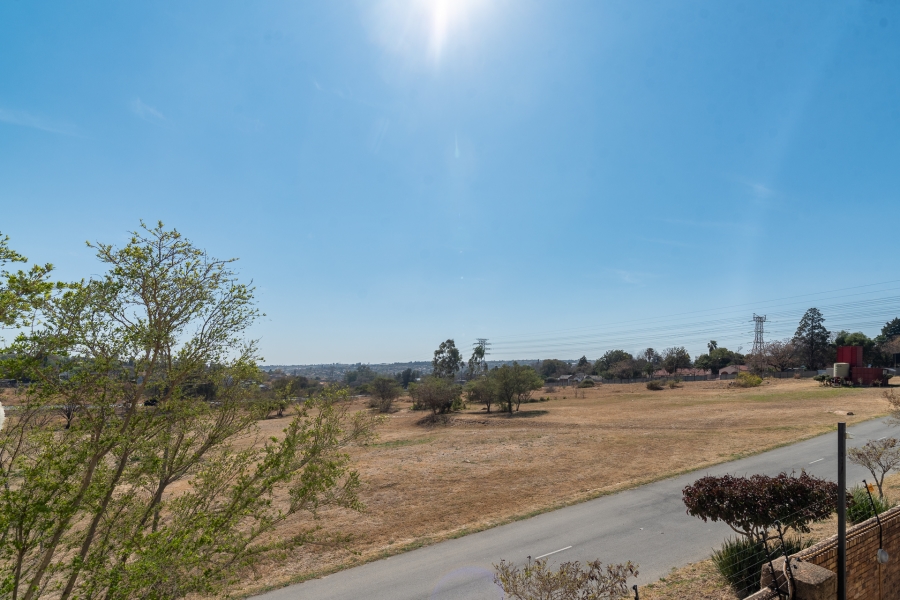 3 Bedroom Property for Sale in North Riding Gauteng