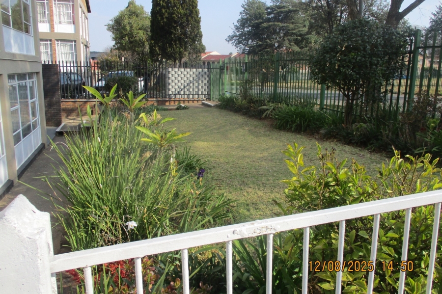 2 Bedroom Property for Sale in Birchleigh Gauteng