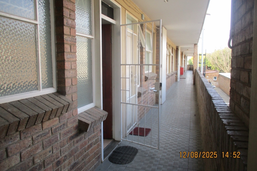 2 Bedroom Property for Sale in Birchleigh Gauteng