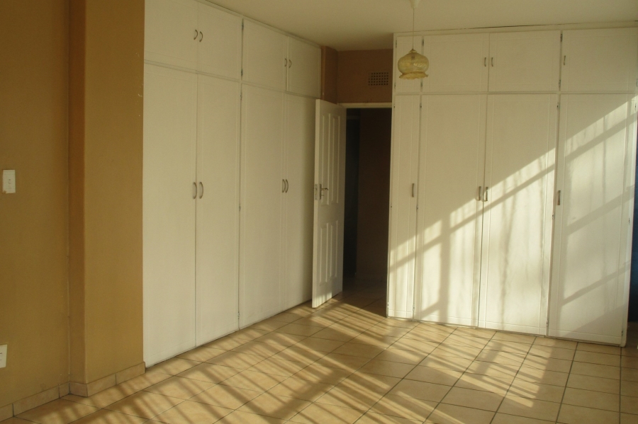 2 Bedroom Property for Sale in Birchleigh Gauteng