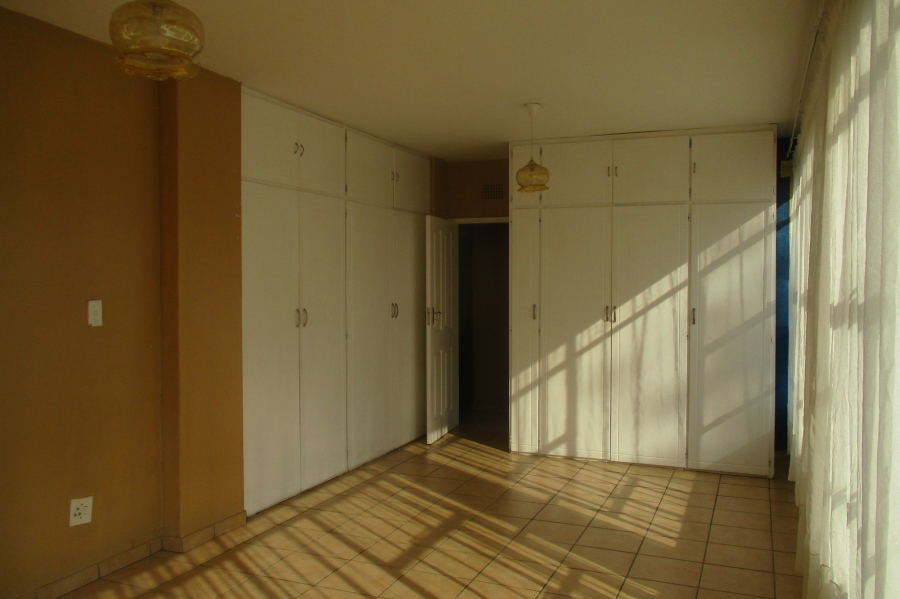 2 Bedroom Property for Sale in Birchleigh Gauteng