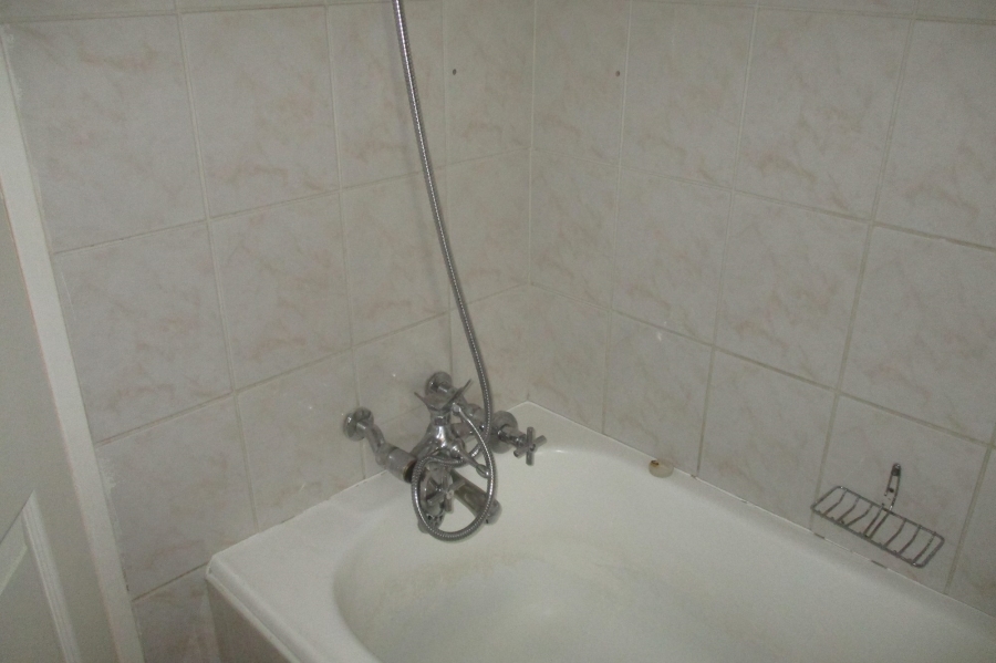 2 Bedroom Property for Sale in Birchleigh Gauteng