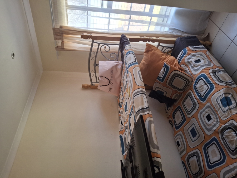 3 Bedroom Property for Sale in Clayville Gauteng