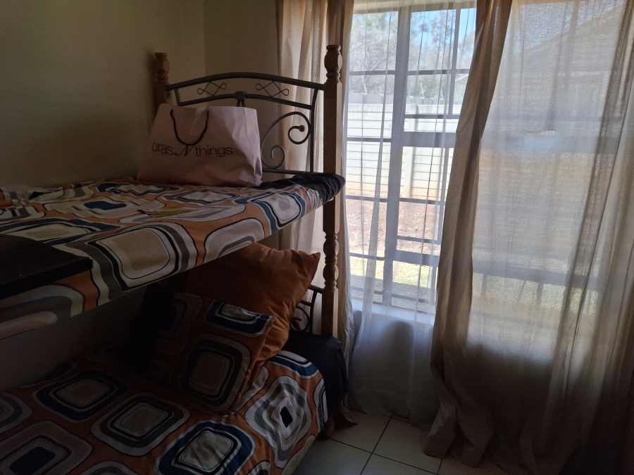 3 Bedroom Property for Sale in Clayville Gauteng