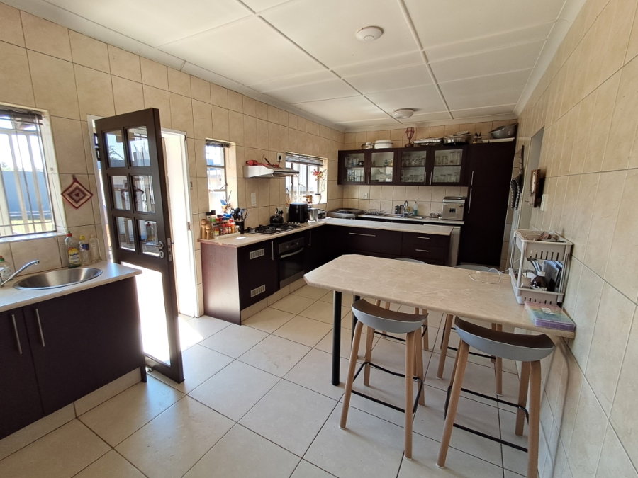 3 Bedroom Property for Sale in Homestead Gauteng