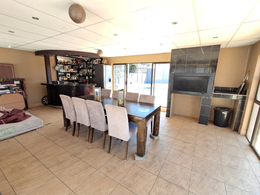 3 Bedroom Property for Sale in Homestead Gauteng