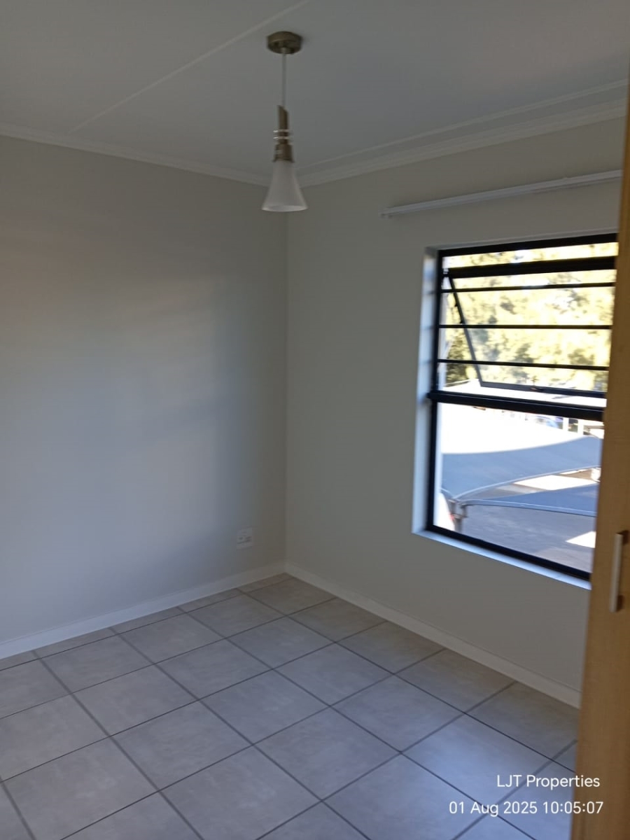 To Let 3 Bedroom Property for Rent in Witfield Gauteng