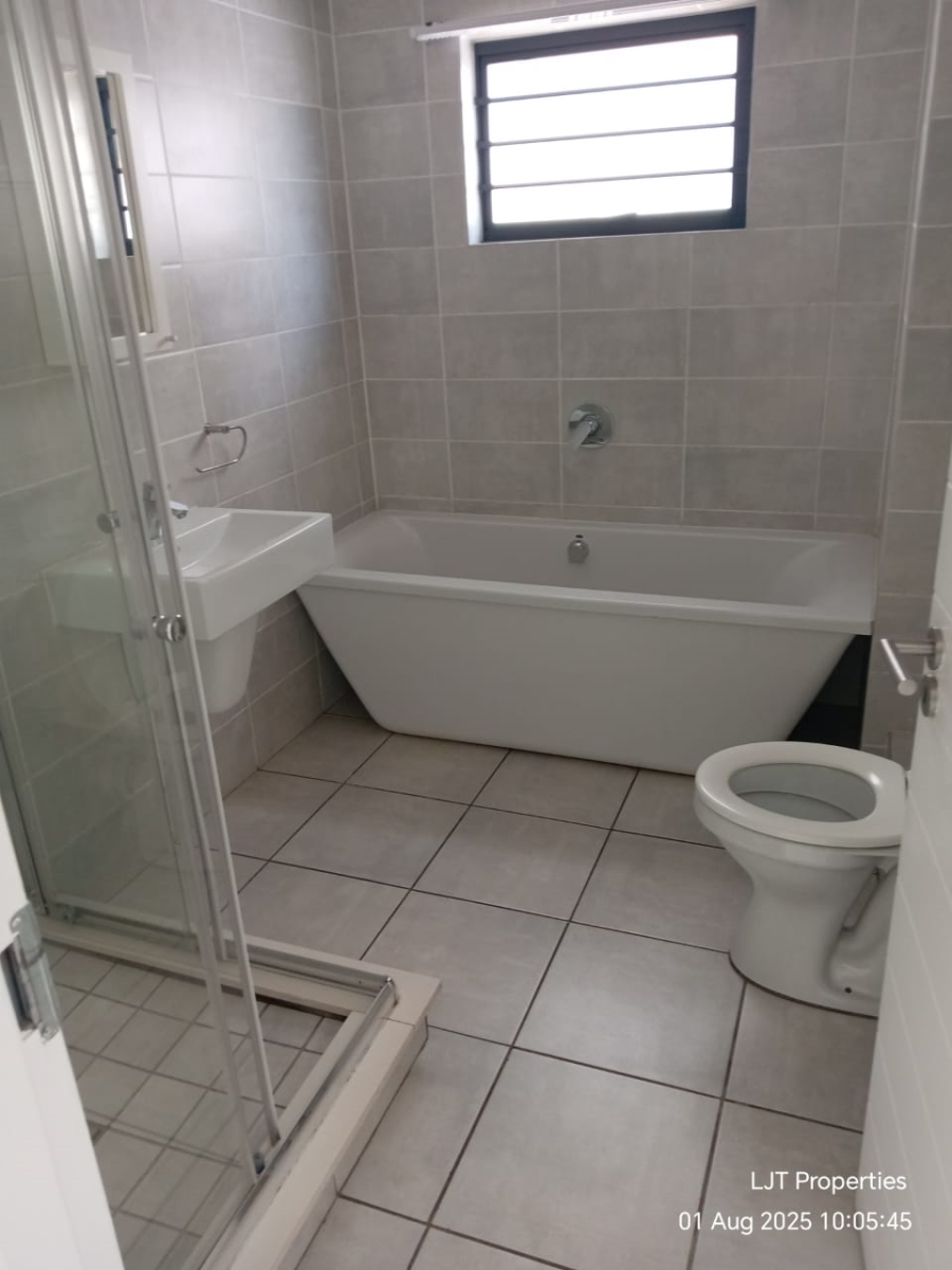 To Let 3 Bedroom Property for Rent in Witfield Gauteng