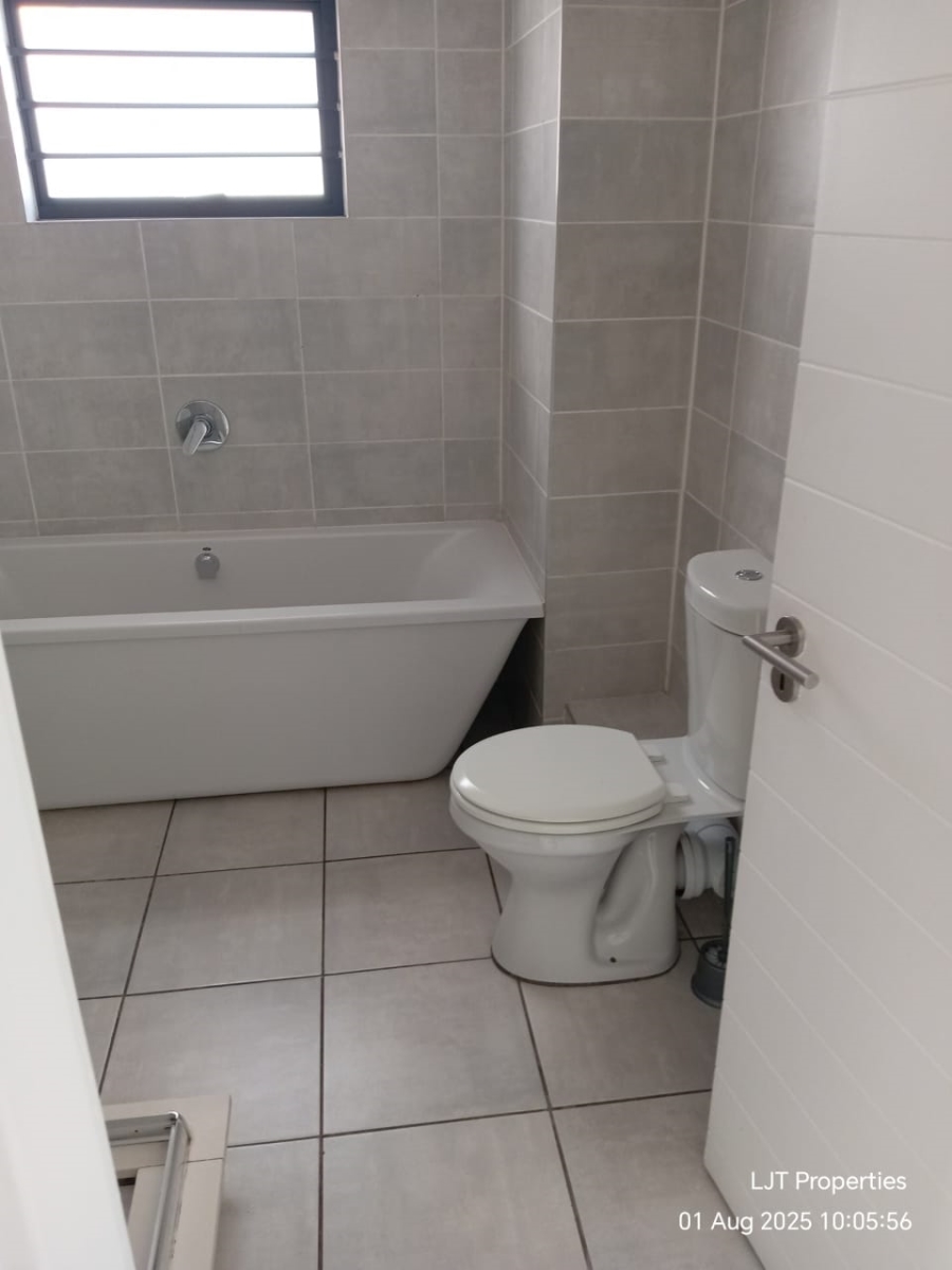 To Let 3 Bedroom Property for Rent in Witfield Gauteng