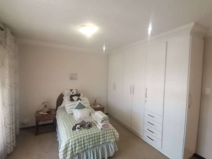 3 Bedroom Property for Sale in New Market Park Gauteng