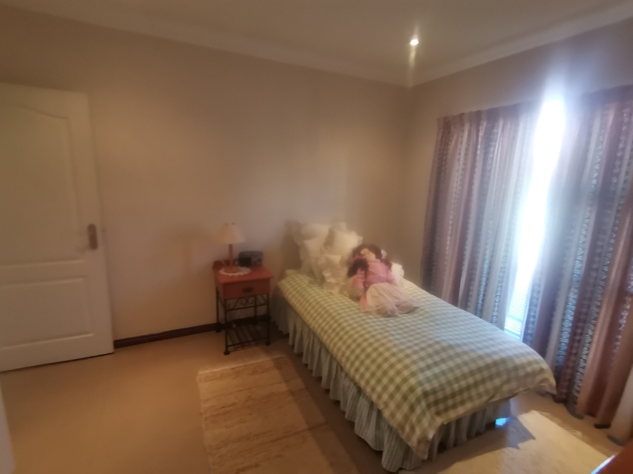 3 Bedroom Property for Sale in New Market Park Gauteng