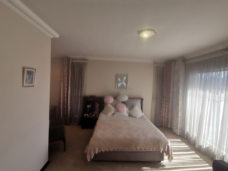 3 Bedroom Property for Sale in New Market Park Gauteng