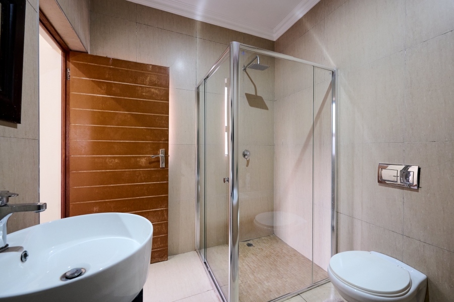 4 Bedroom Property for Sale in Waterfall Country Village Gauteng