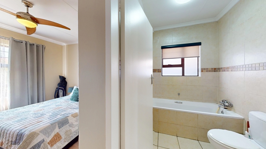 3 Bedroom Property for Sale in Parkrand Gauteng
