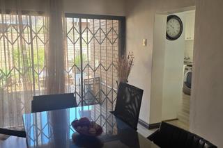 2 Bedroom Property for Sale in Magalieskruin Gauteng