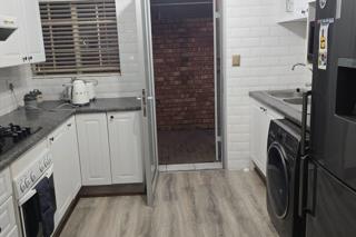 2 Bedroom Property for Sale in Magalieskruin Gauteng