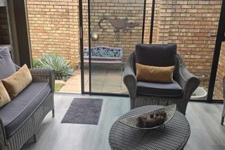2 Bedroom Property for Sale in Magalieskruin Gauteng
