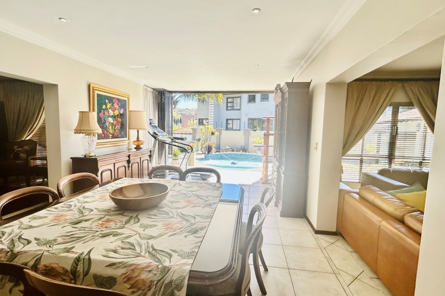 5 Bedroom Property for Sale in Waterkloof Ridge Gauteng