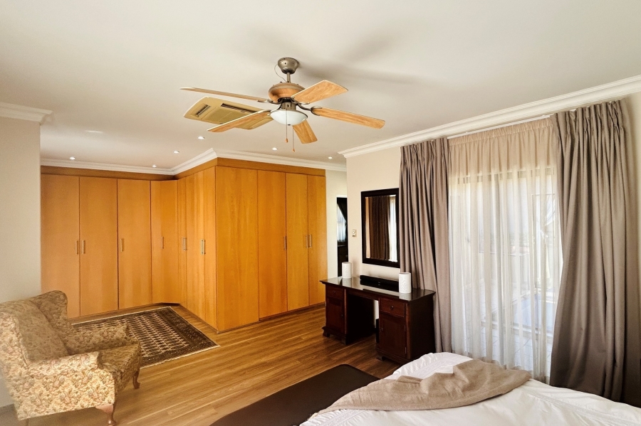 5 Bedroom Property for Sale in Waterkloof Ridge Gauteng