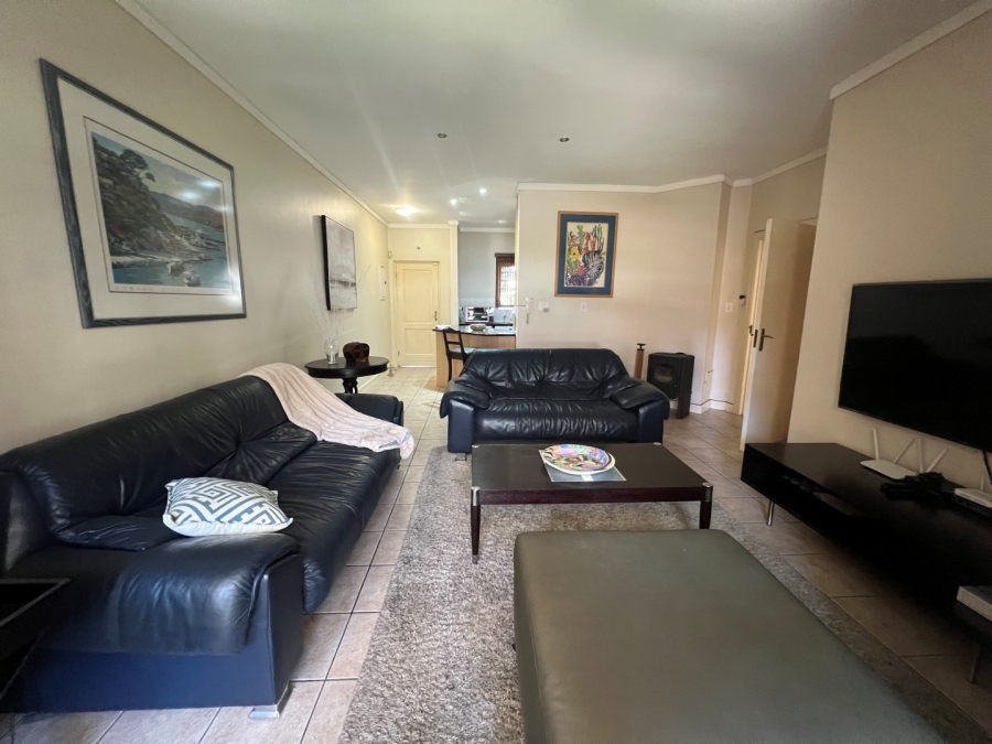 To Let 2 Bedroom Property for Rent in Melrose Gauteng