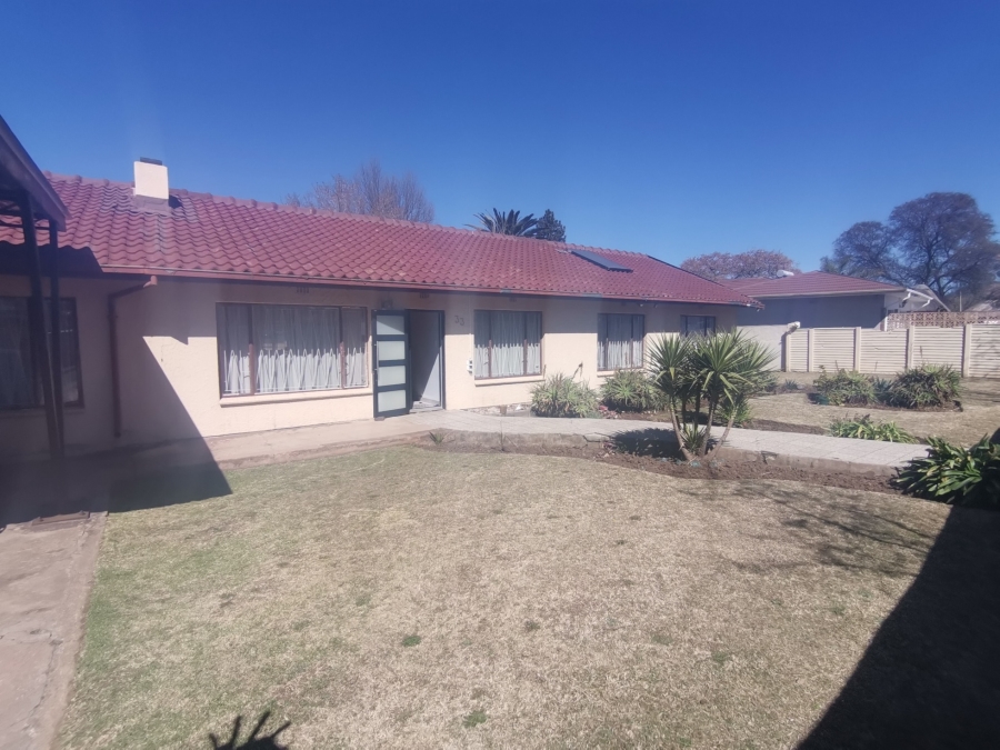 3 Bedroom Property for Sale in Raceview Gauteng