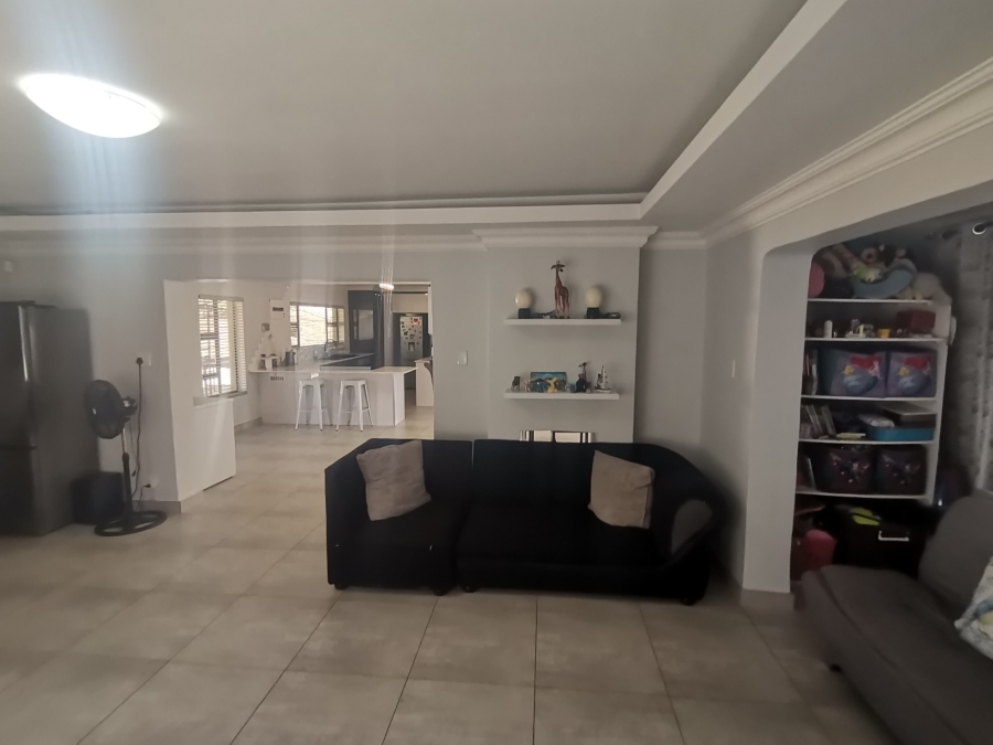 3 Bedroom Property for Sale in Raceview Gauteng