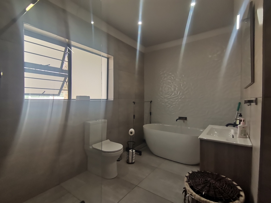 3 Bedroom Property for Sale in Raceview Gauteng
