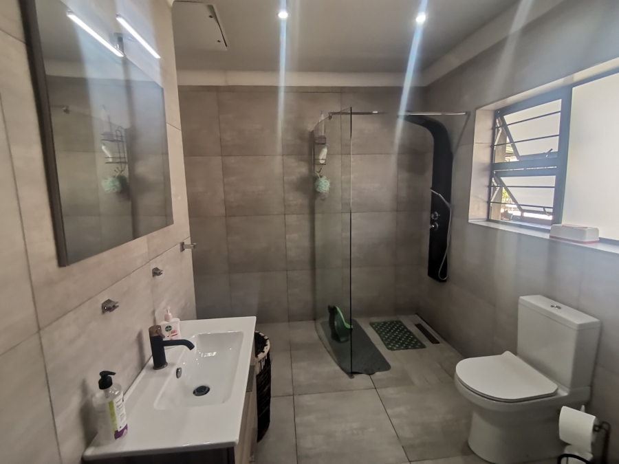 3 Bedroom Property for Sale in Raceview Gauteng