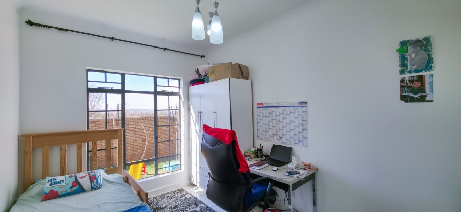 3 Bedroom Property for Sale in Equestria Gauteng