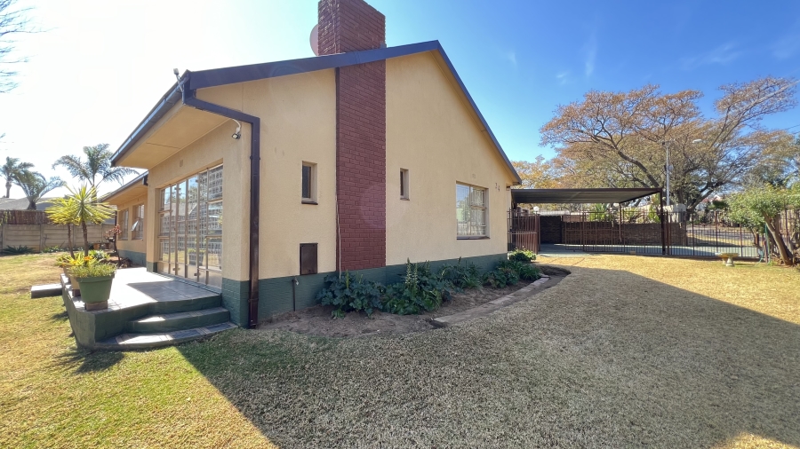 3 Bedroom Property for Sale in Greenhills Gauteng