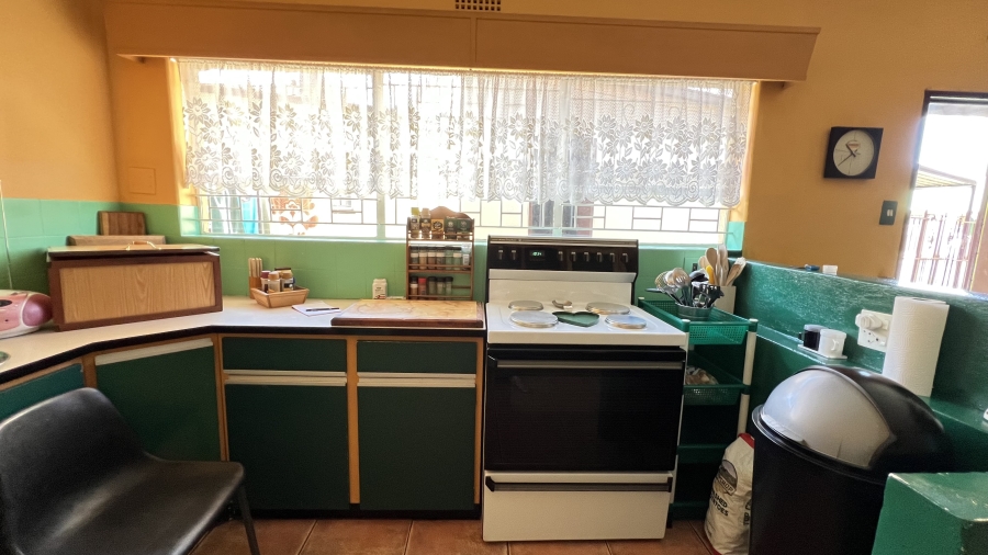 3 Bedroom Property for Sale in Greenhills Gauteng