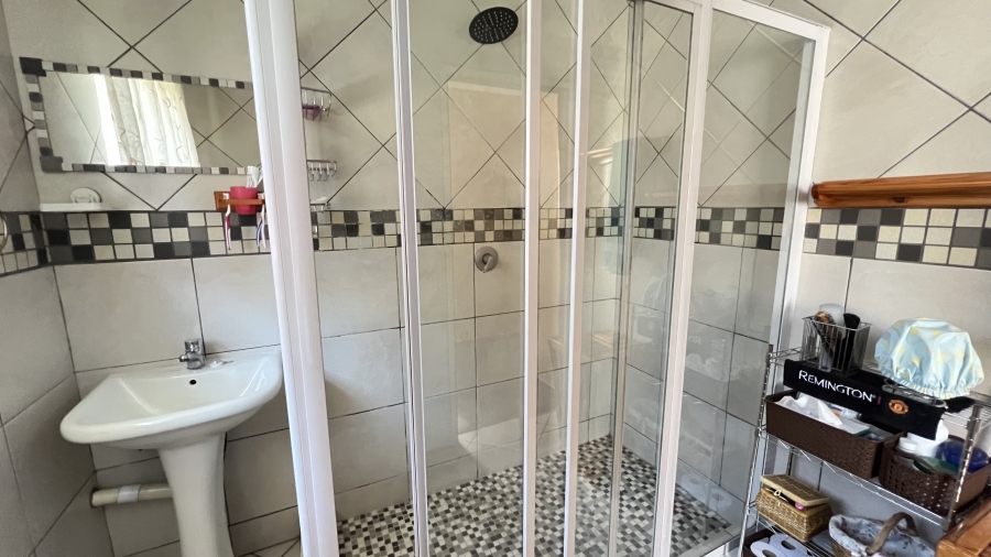 3 Bedroom Property for Sale in Greenhills Gauteng