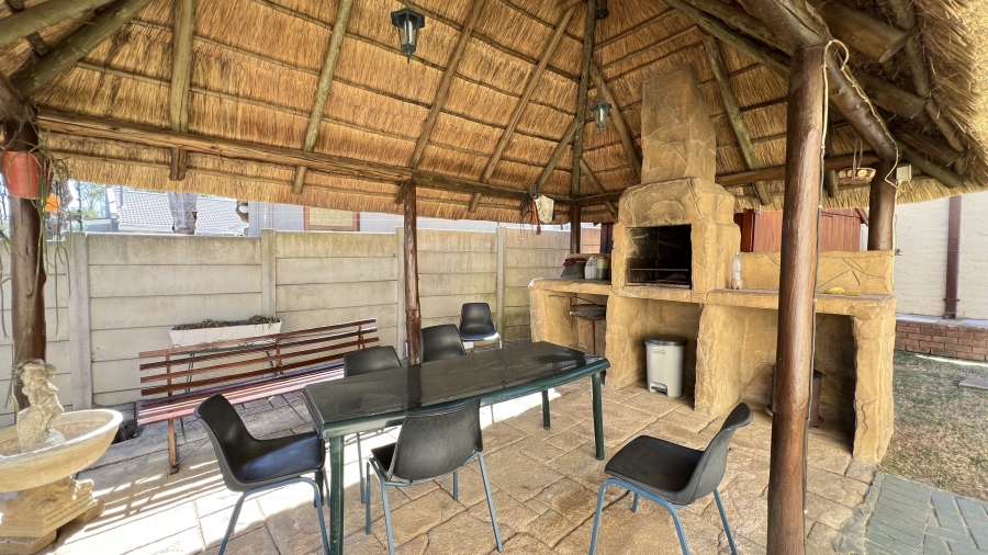 3 Bedroom Property for Sale in Greenhills Gauteng