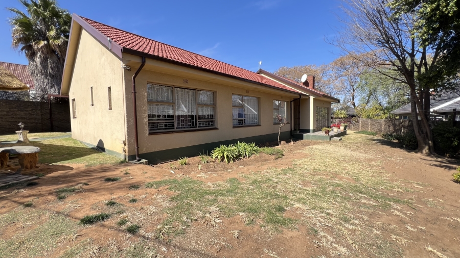 3 Bedroom Property for Sale in Greenhills Gauteng