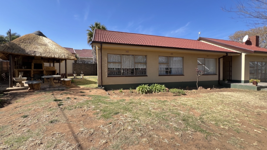 3 Bedroom Property for Sale in Greenhills Gauteng
