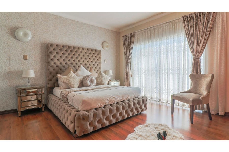 3 Bedroom Property for Sale in Linmeyer Gauteng