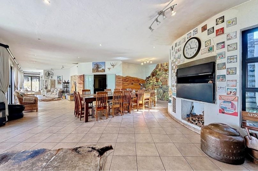 9 Bedroom Property for Sale in Mooikloof Equestrian Estate Gauteng