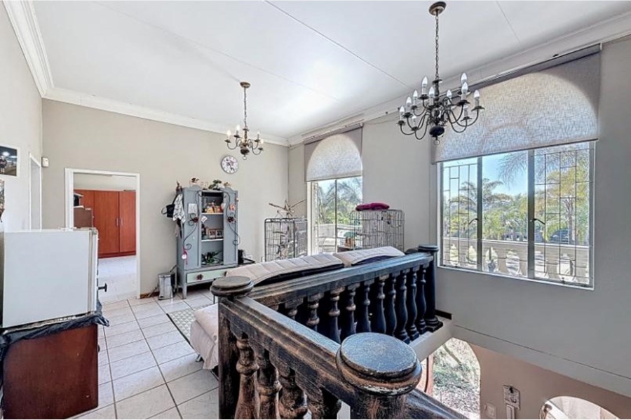 9 Bedroom Property for Sale in Mooikloof Equestrian Estate Gauteng