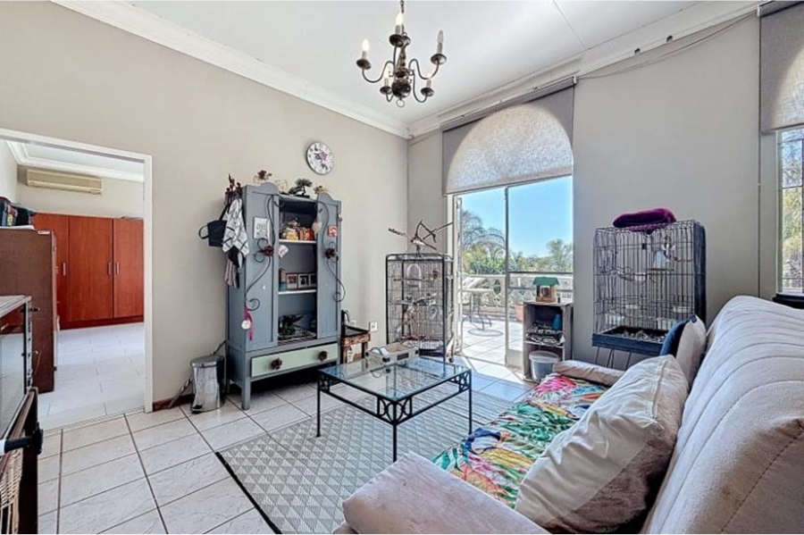 9 Bedroom Property for Sale in Mooikloof Equestrian Estate Gauteng