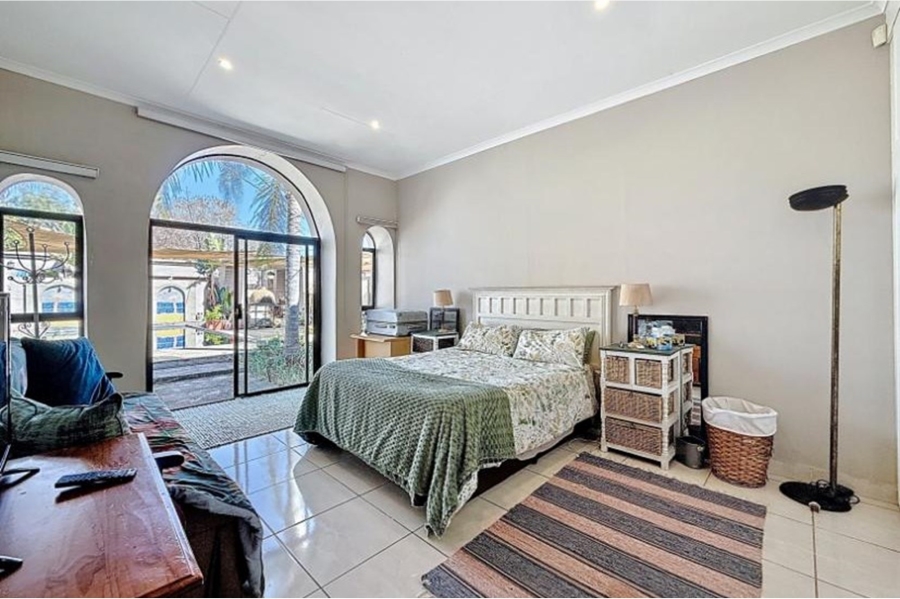 9 Bedroom Property for Sale in Mooikloof Equestrian Estate Gauteng