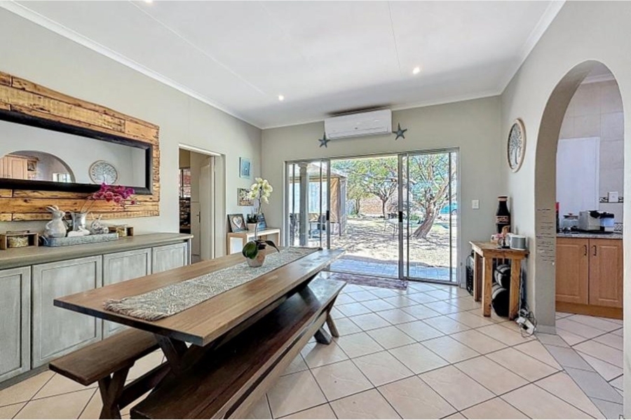 9 Bedroom Property for Sale in Mooikloof Equestrian Estate Gauteng