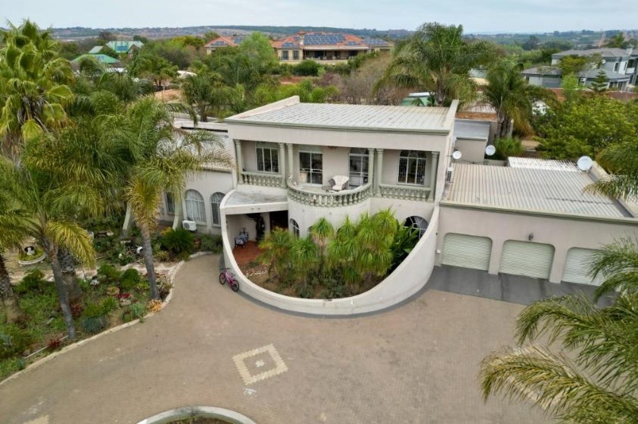 9 Bedroom Property for Sale in Mooikloof Equestrian Estate Gauteng