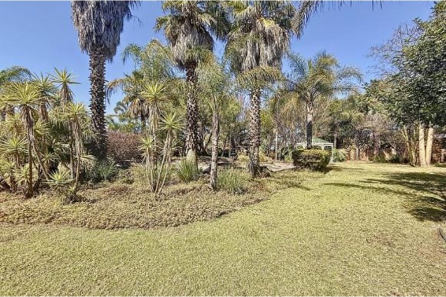 9 Bedroom Property for Sale in Mooikloof Equestrian Estate Gauteng
