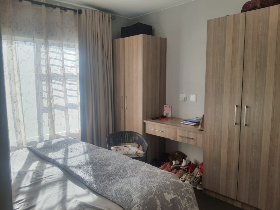 To Let 2 Bedroom Property for Rent in Blue Hills Gauteng